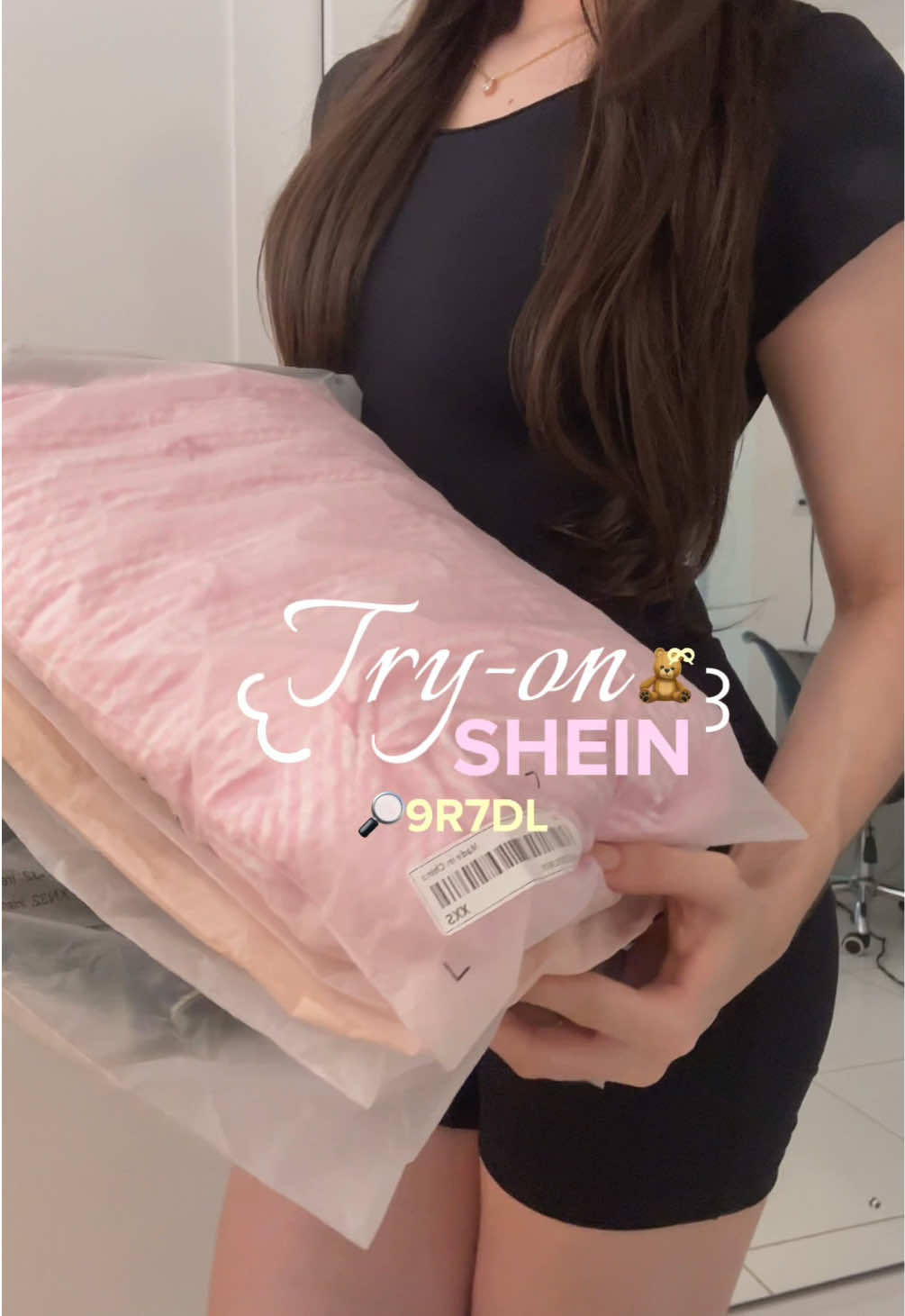@m&ocirc;ni ꕤ ｡˚