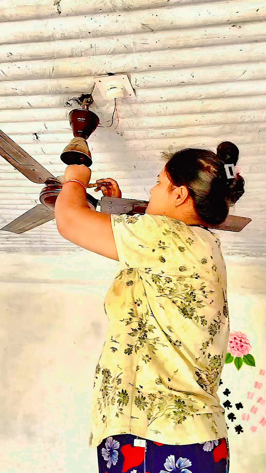 @दाजुभाइ बिनाको चेली🧿