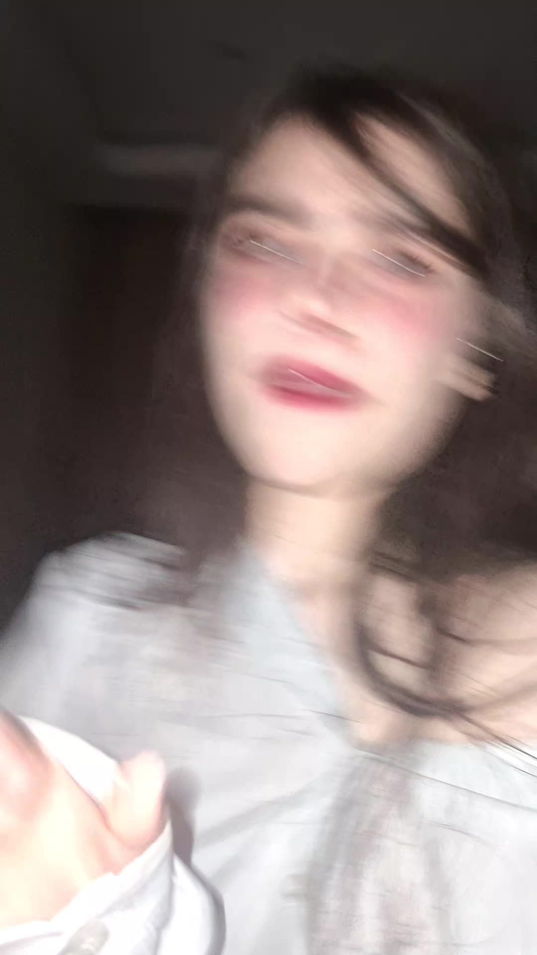 @niushaa