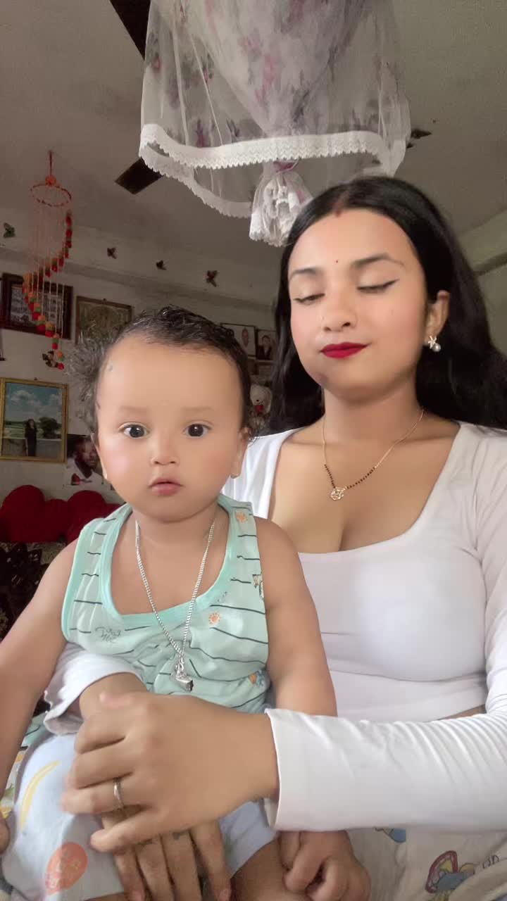 @Ayushu🤪