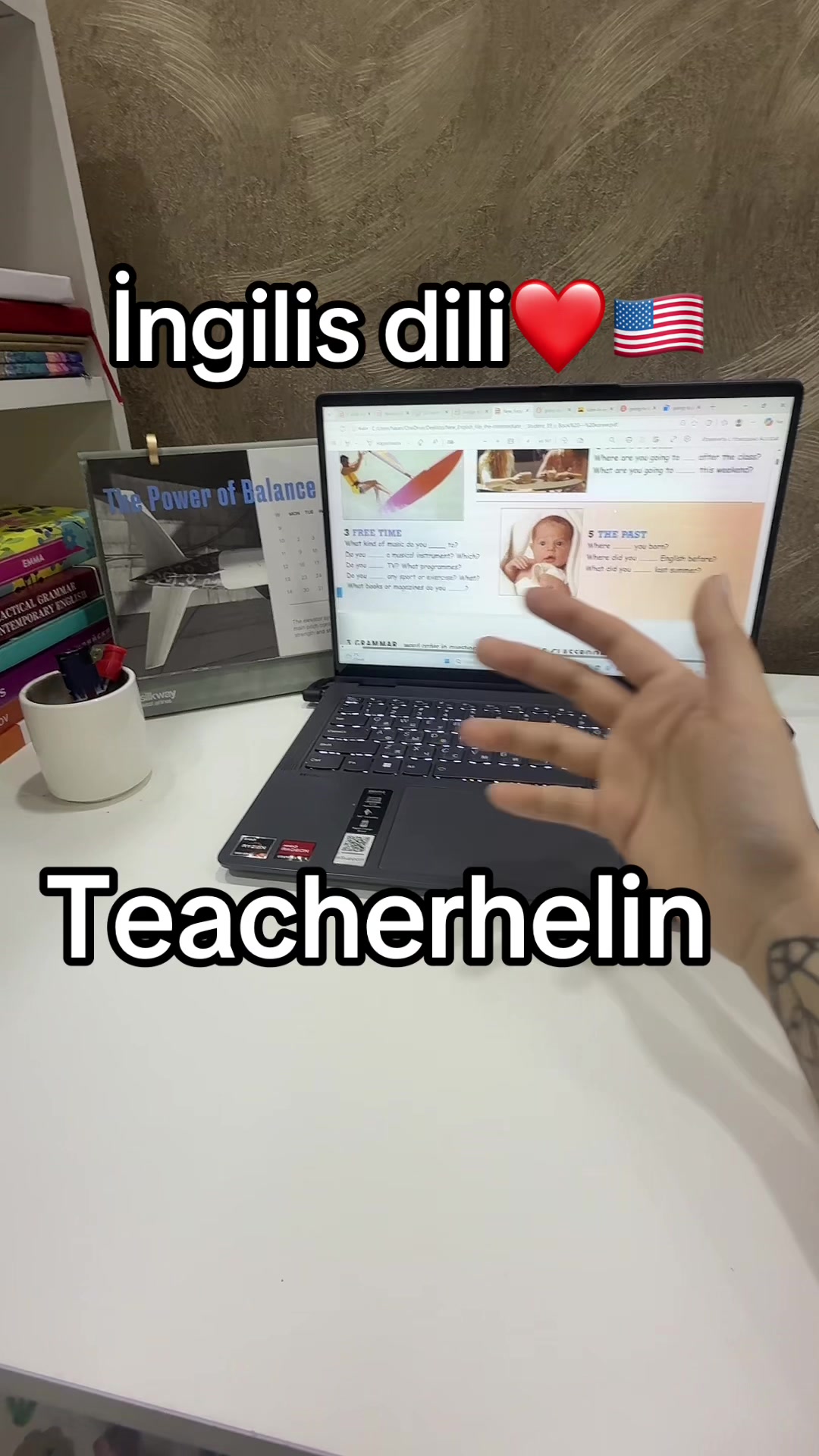 @teacherhelin