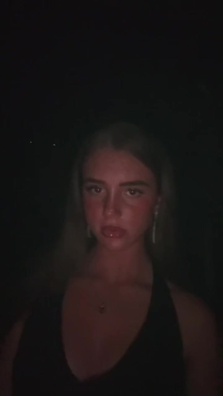 @,