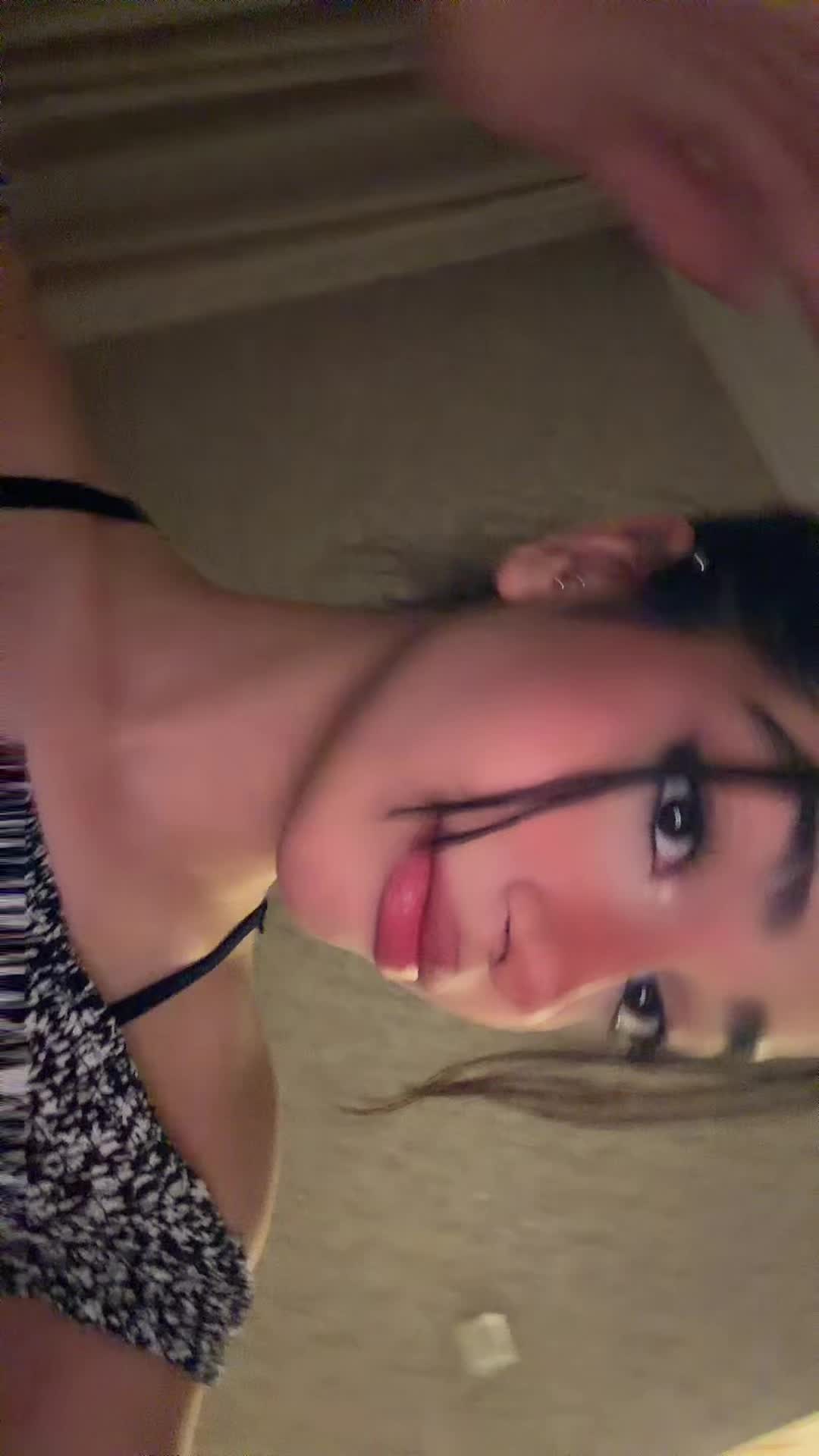 @avaaawoo