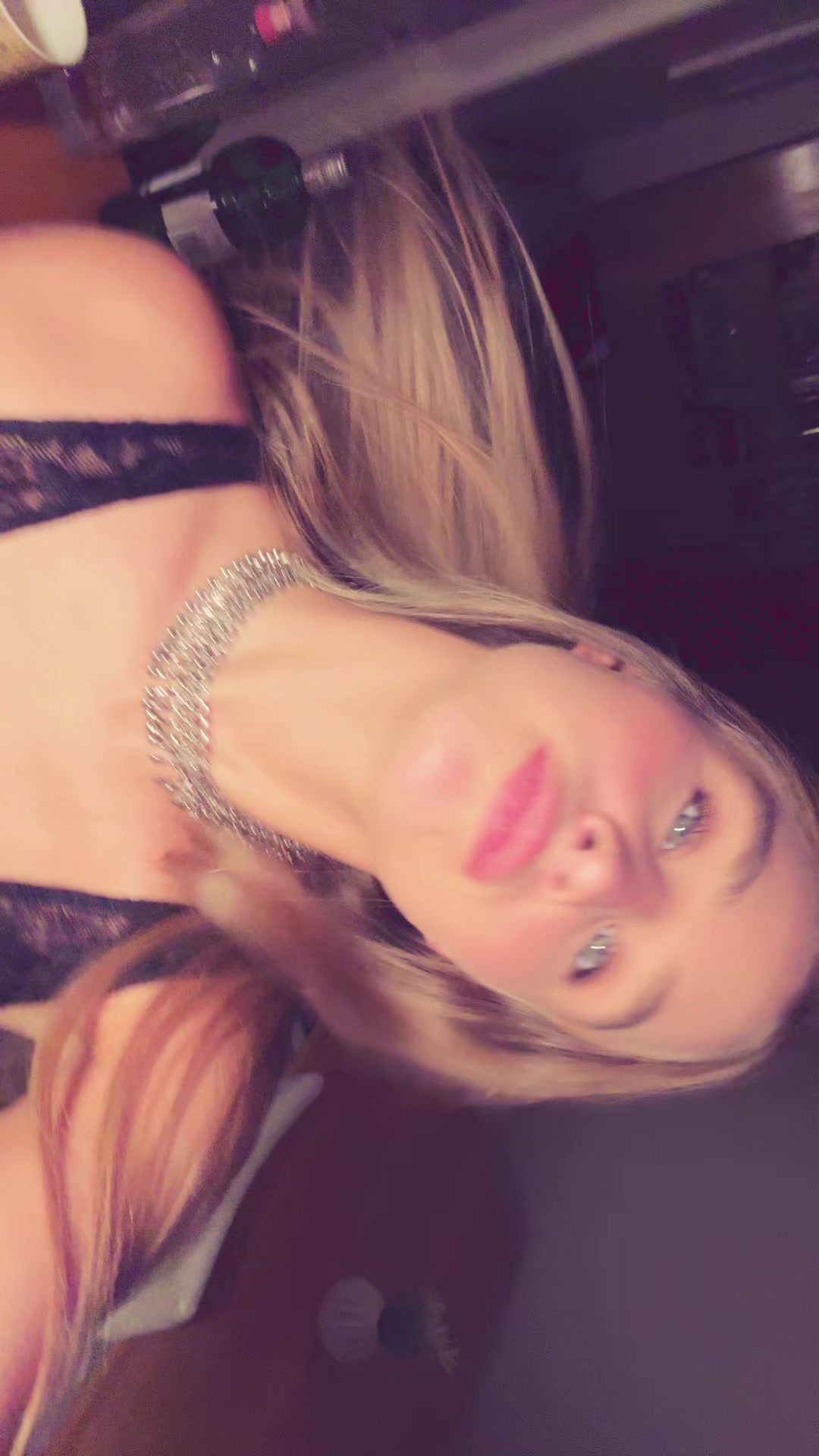 @lolaafrizzaa✰
