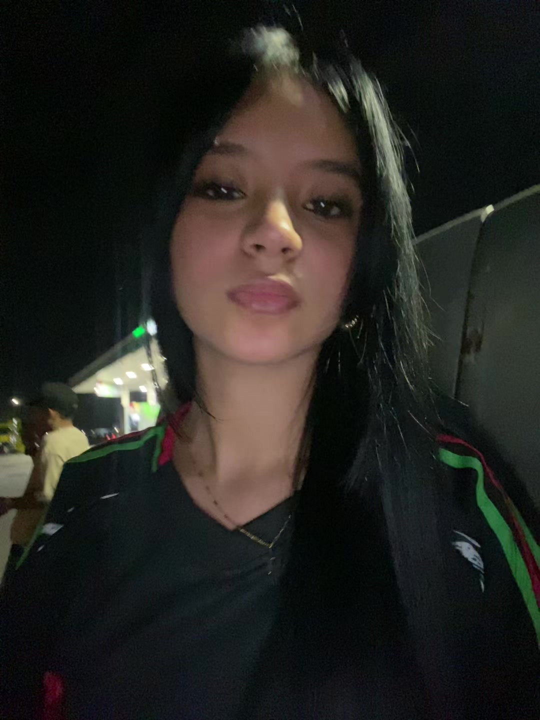 @Sharon🖤