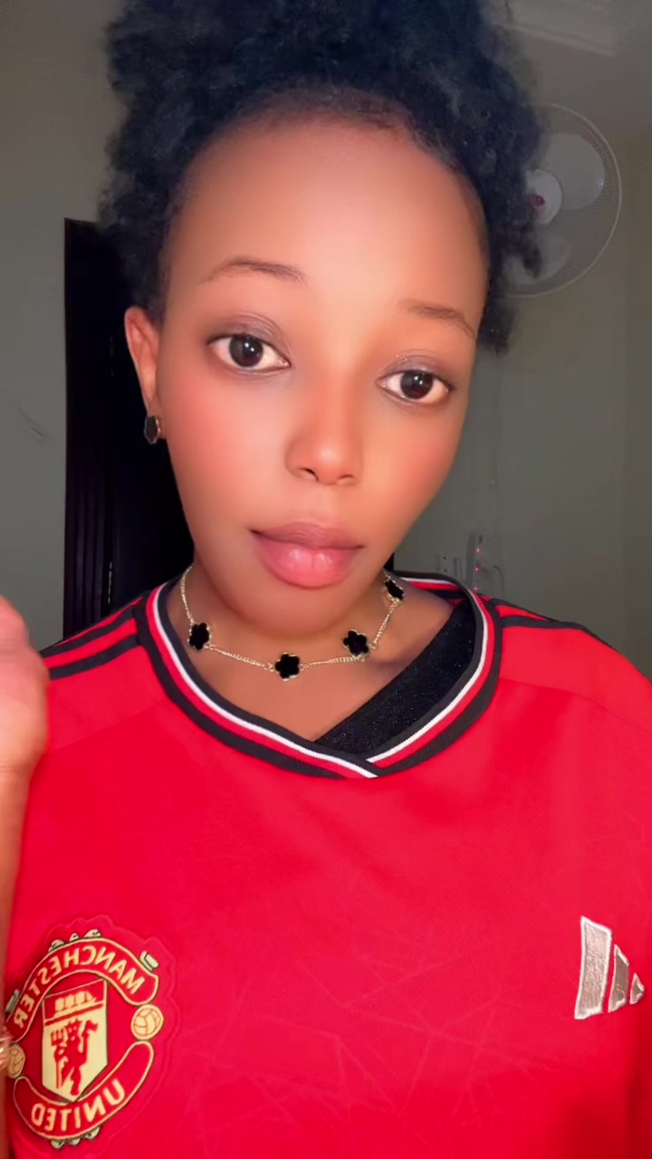 @Dee💕