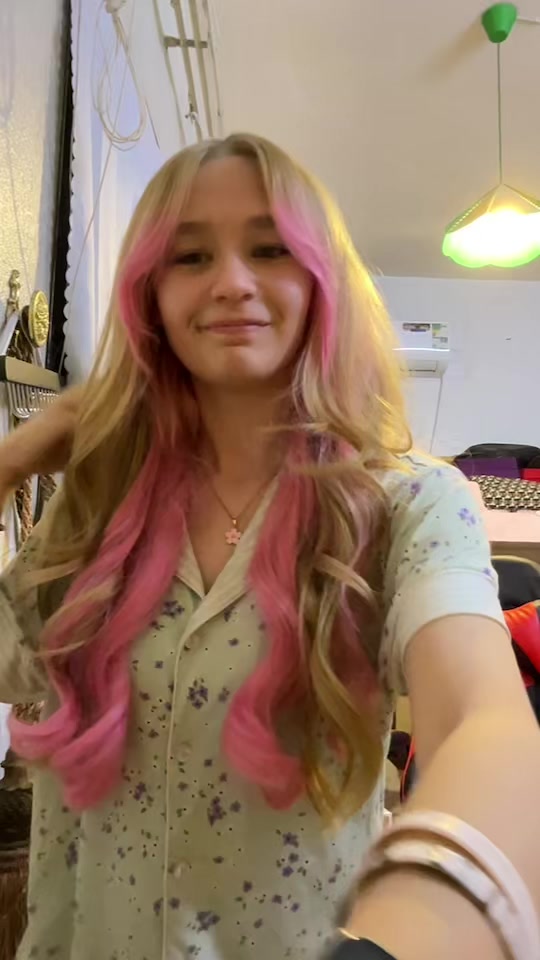 @pinkblondie30