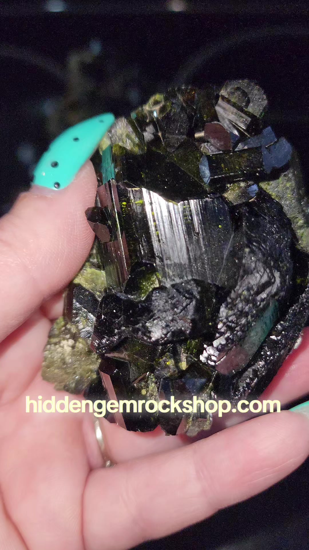 @Hidden Gem Rock Shop & Museum