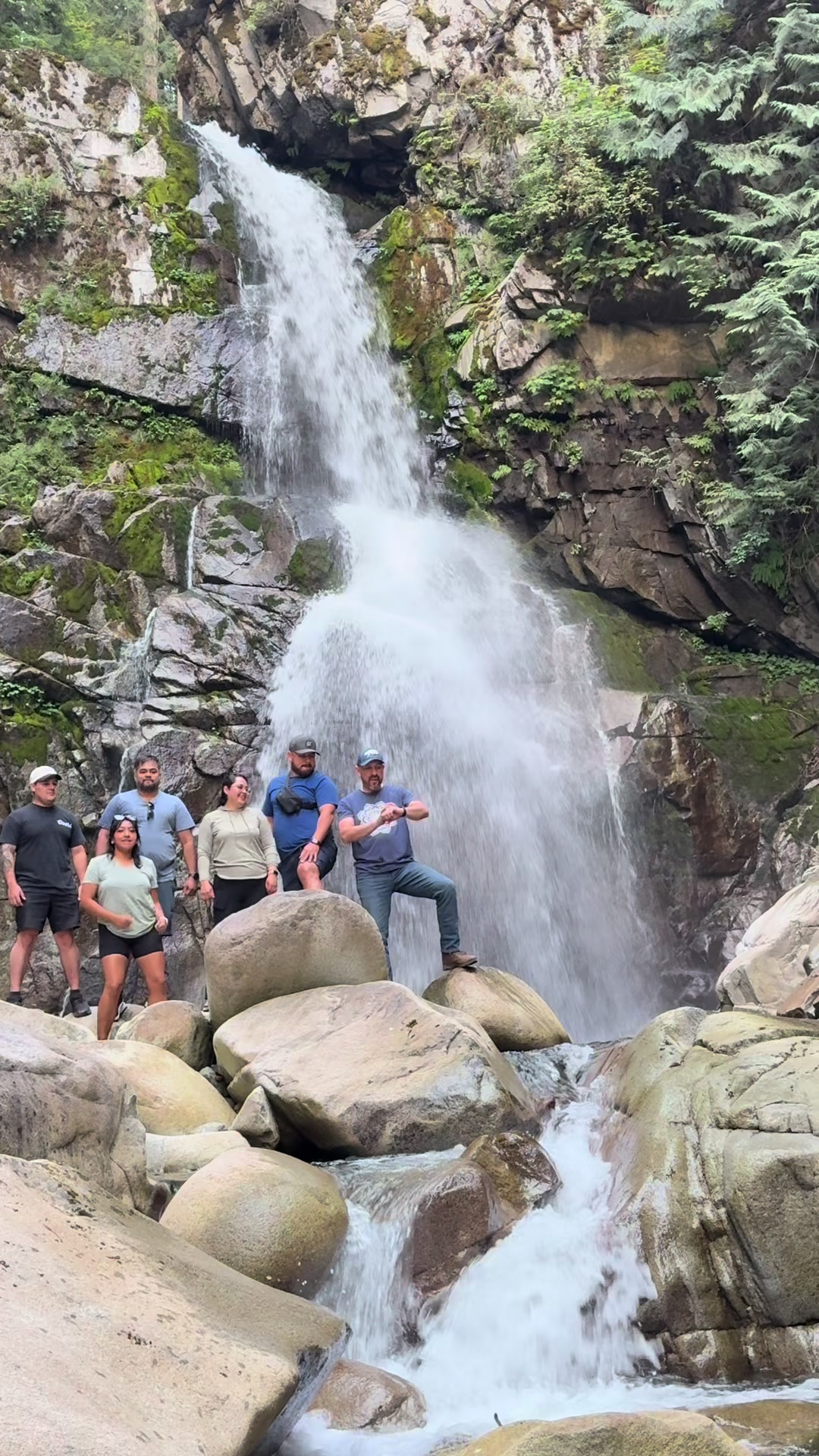@Claudia Camilo