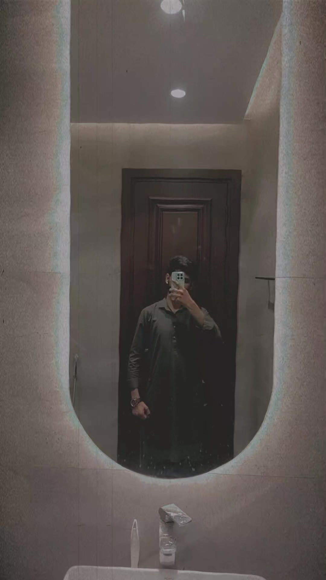 @AحMãD 😊