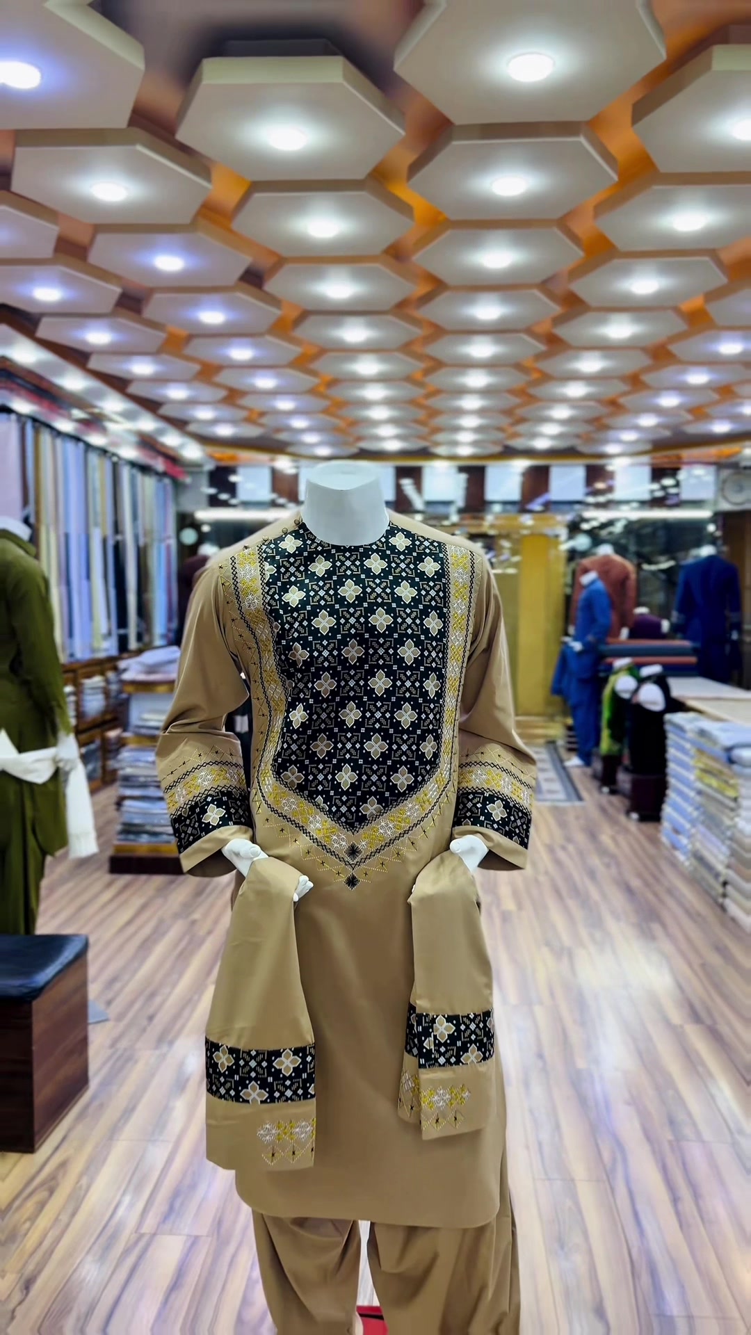 @Afghan_Saddar_Tailor