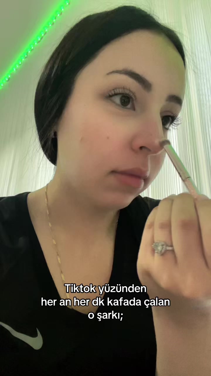@esmerKızz