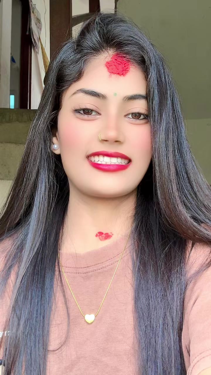 @🦋queen Manisha👑🩷🦋