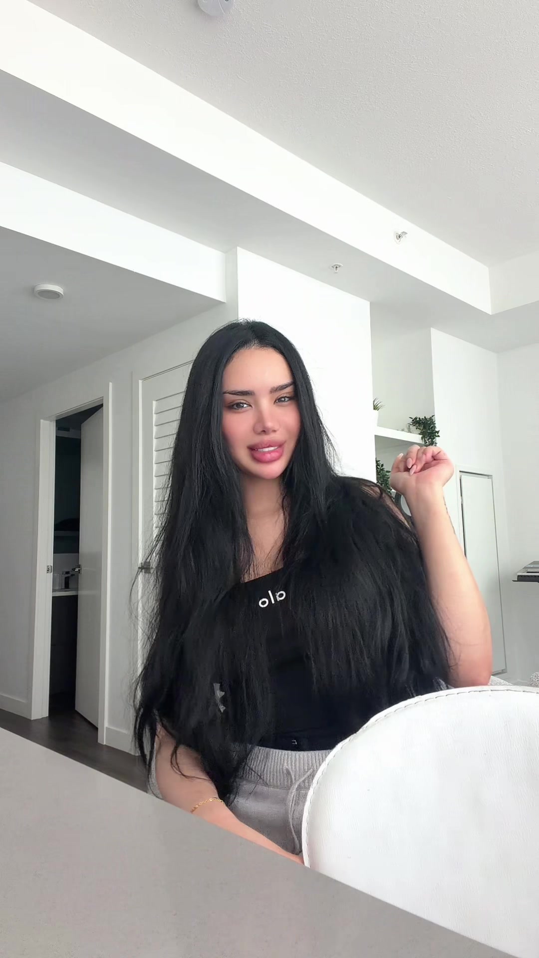 @🖤