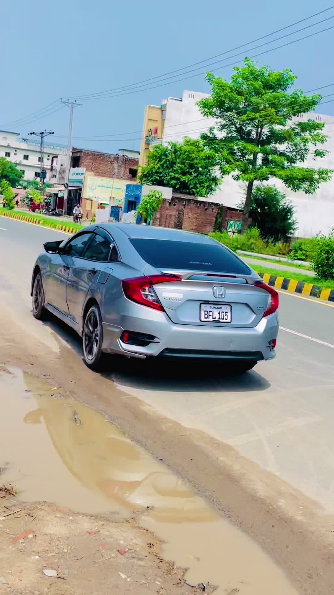 @زوہان موٹرز & رینٹ اے کار