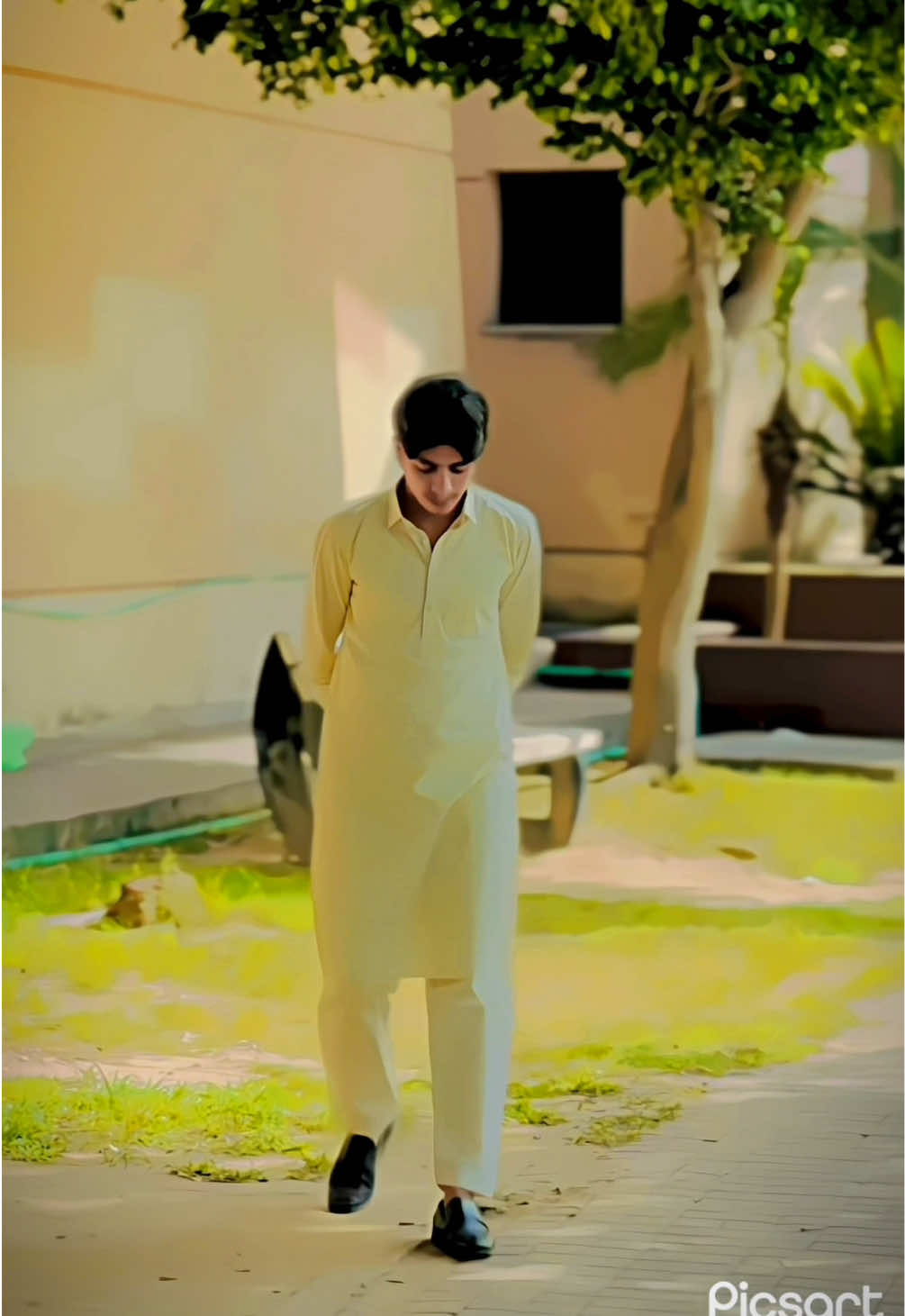 @❤️🔥🥷🏻 (शाहवैज़) شاویز