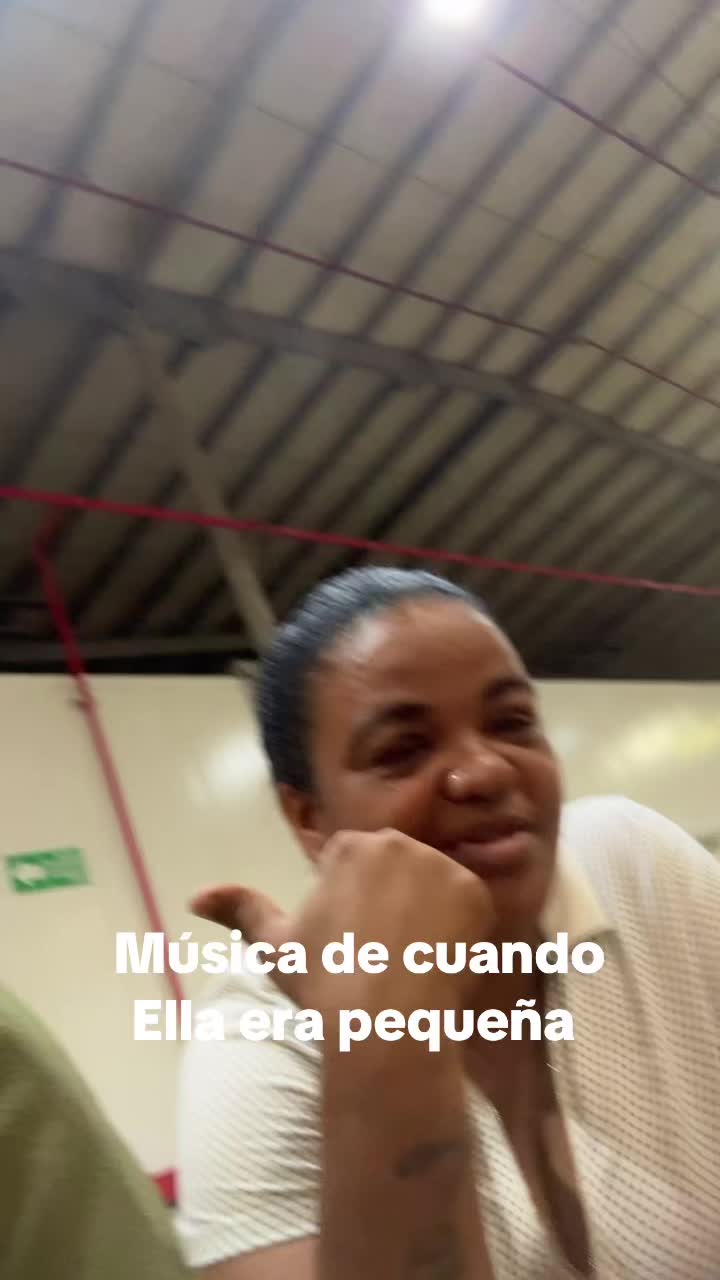 @Elizabeth Arias