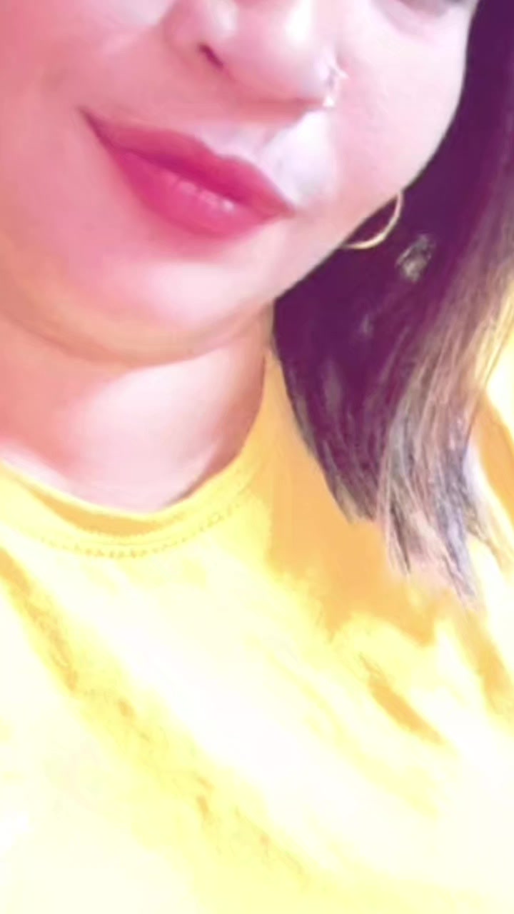 @Brinda_😗