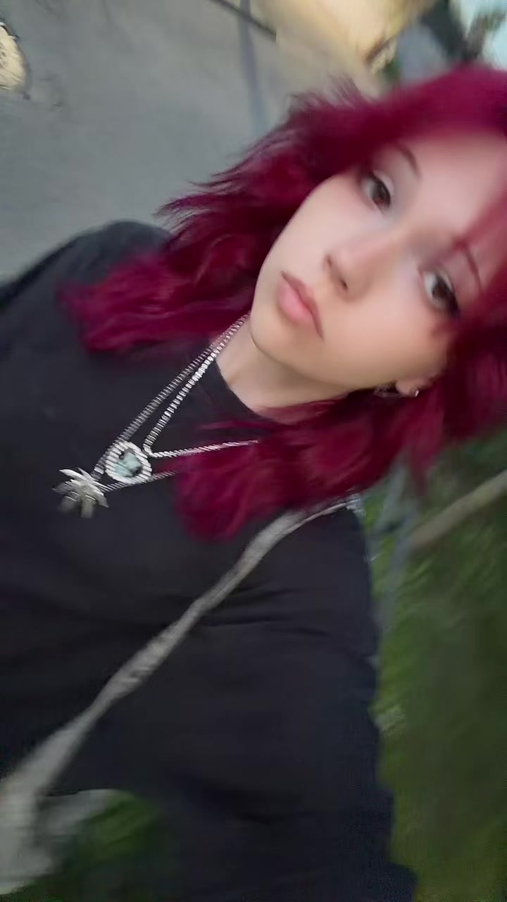 @g01ub