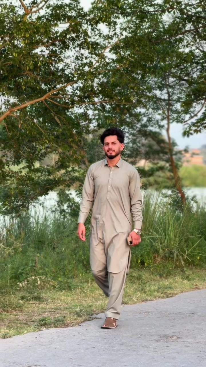 @SARDAR QASIM ✨