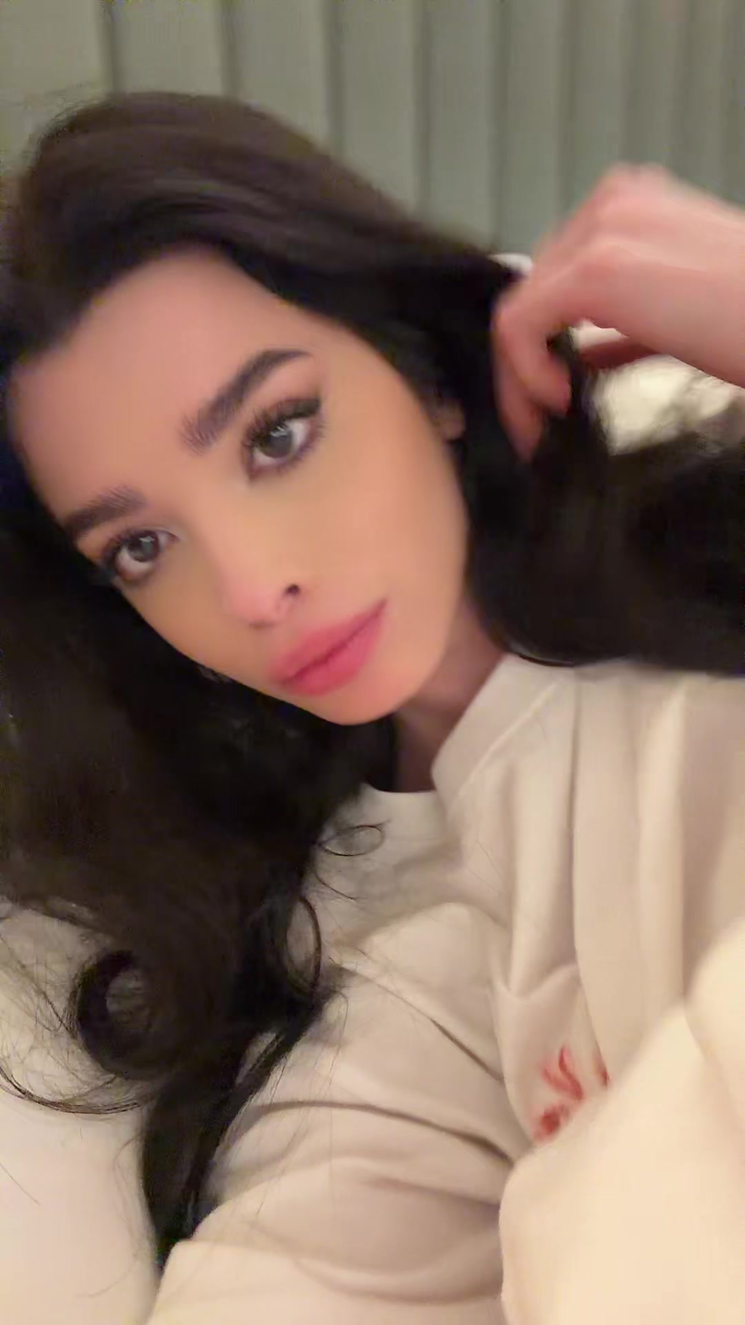@Eva