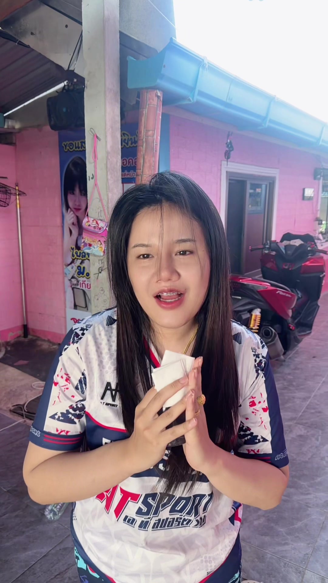 @𝓜 𝓲 𝓷 𝓽 🍒