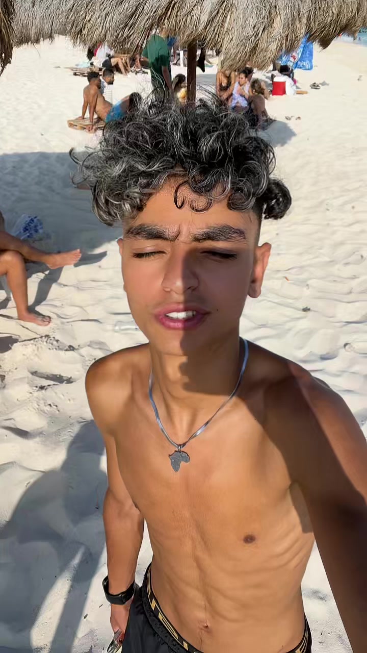 @سگــر🪬'