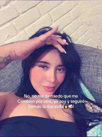 @👩🏻.