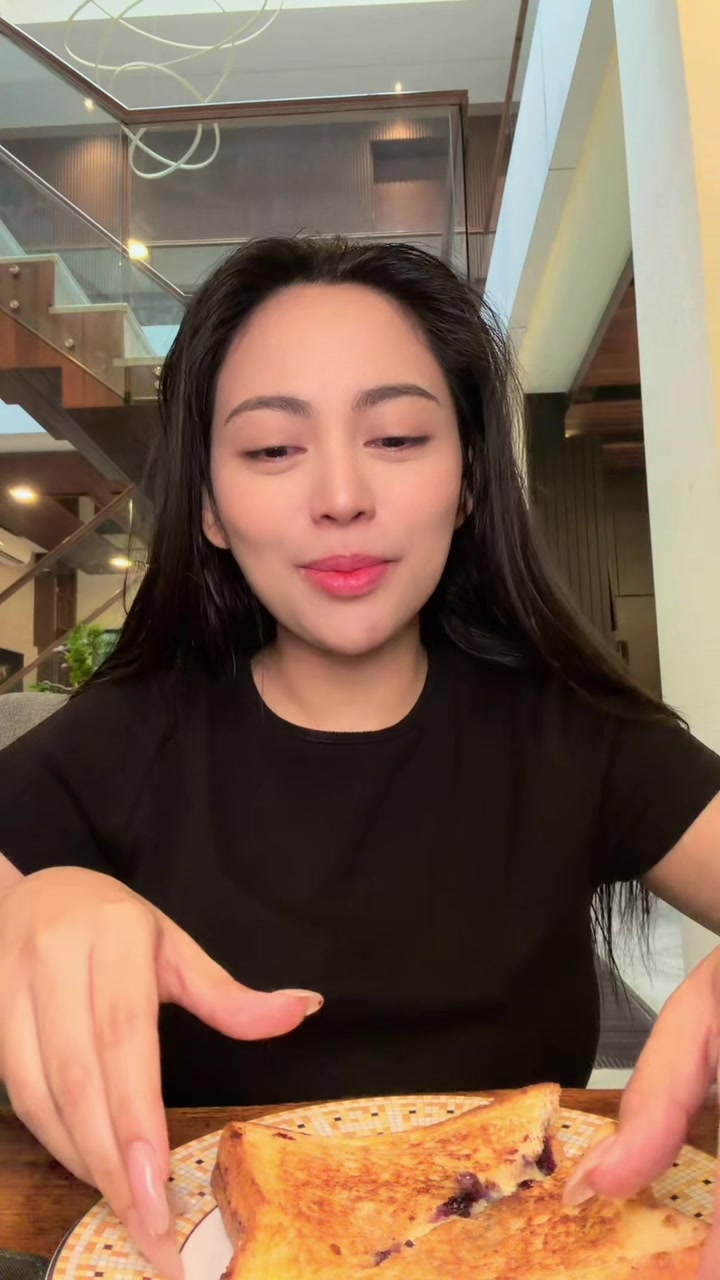 @Rachel vennya