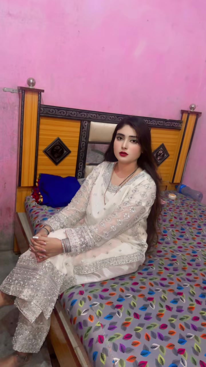 @Singer Parveen bahar