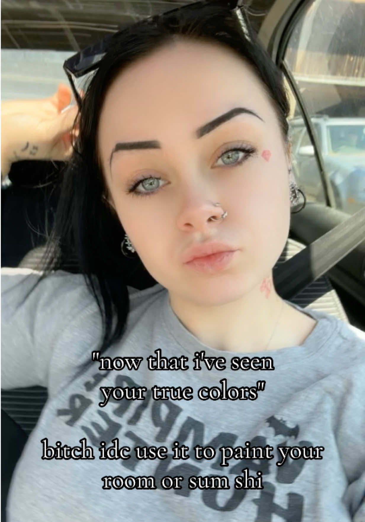 @Jasmine💋🕸️