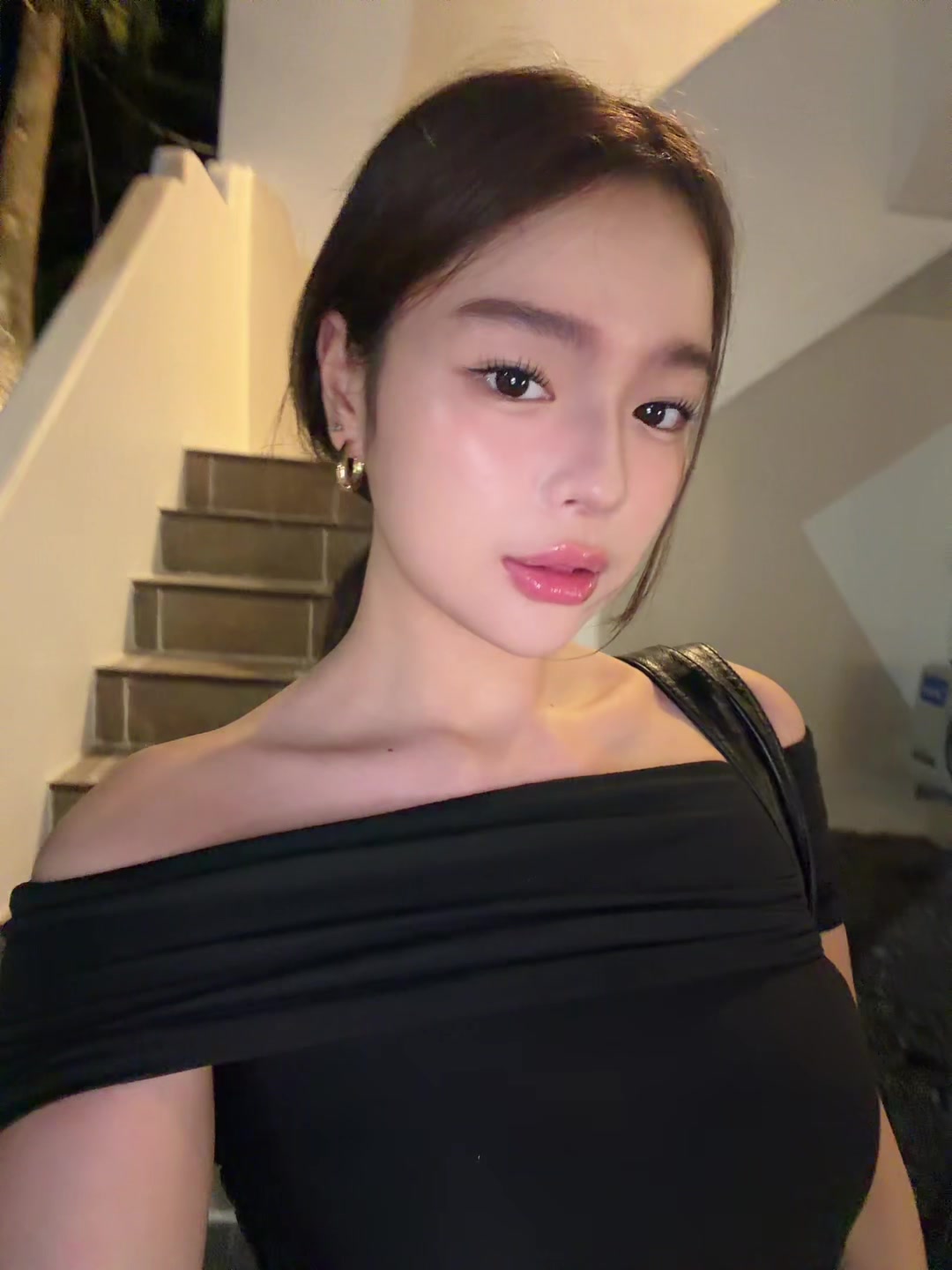 @𝘭𝘪𝘯𝘻𝘪