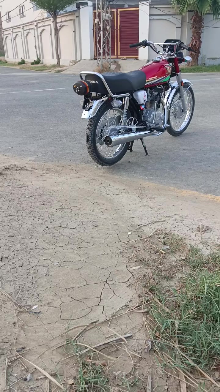@محبتی لوگ 🥷