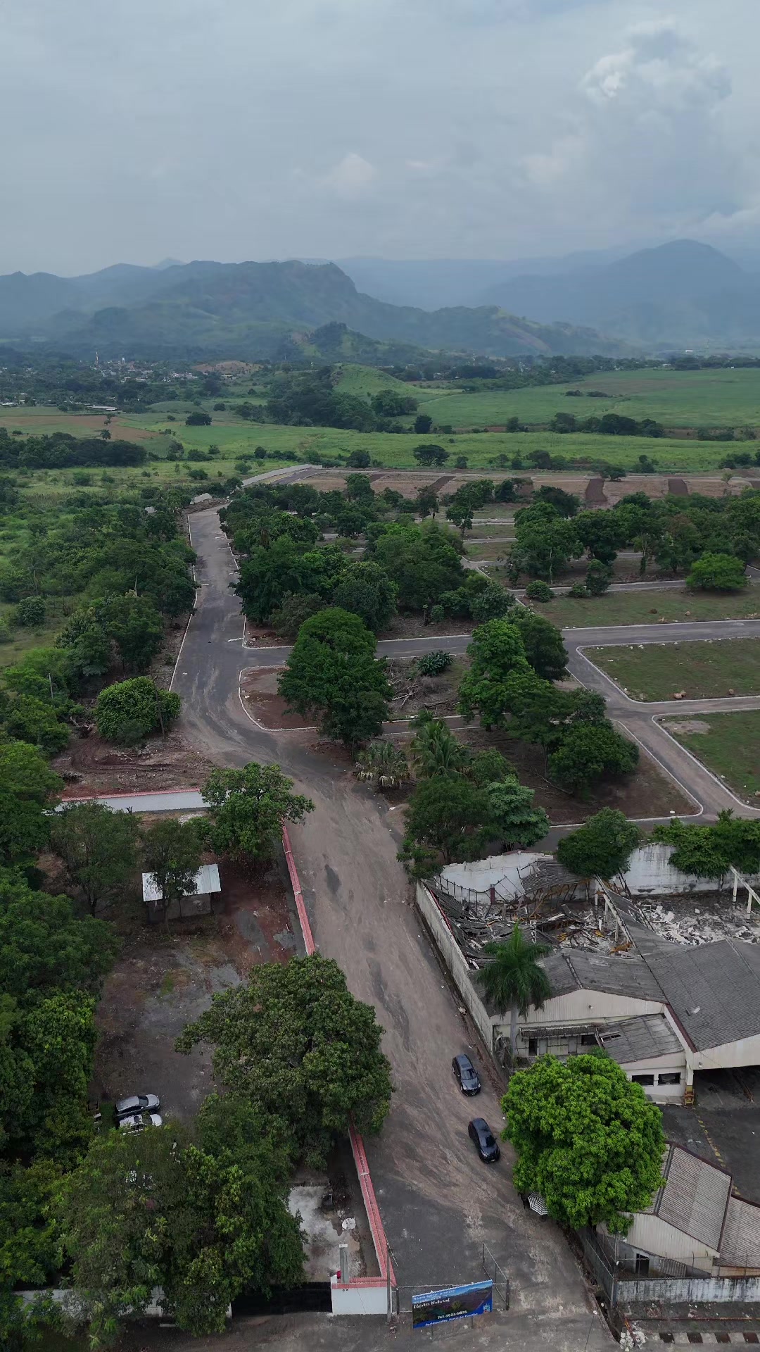 @William Martínez_Bienes Raíces