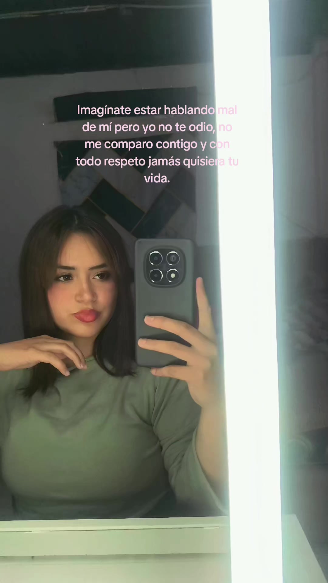 @Adri🦂