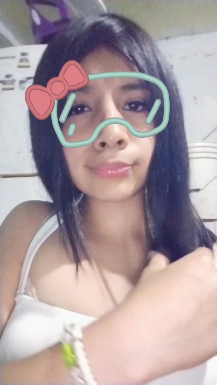 @Yoshelyn Gazmey 👧🏽🎀