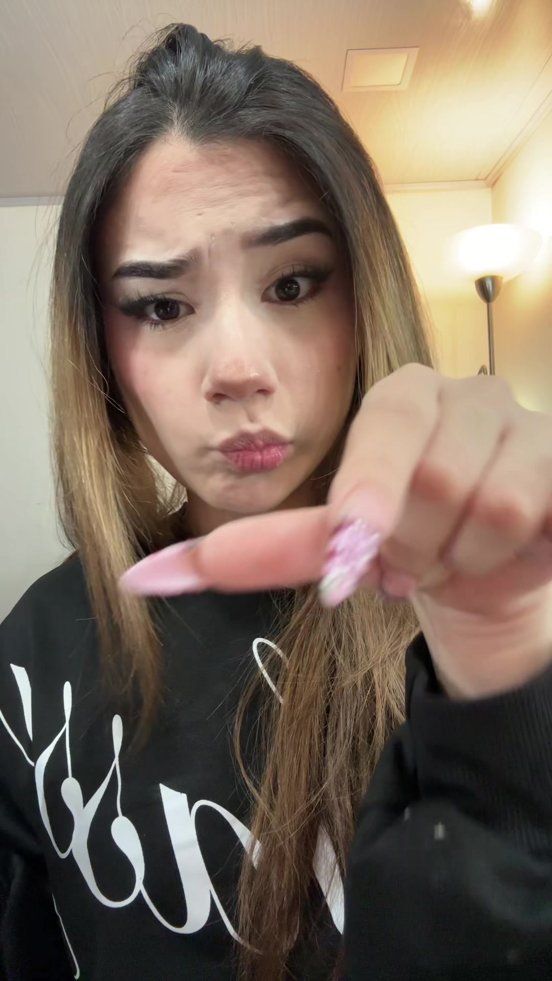 @𝐿𝑎𝑢𝑟𝑎 𝐺𝑎𝑙𝑣𝑎𝑛:)