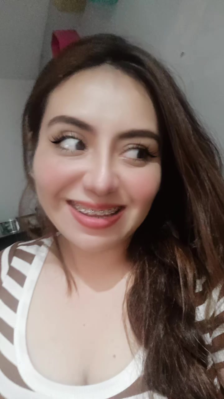 @LariItzel Vela