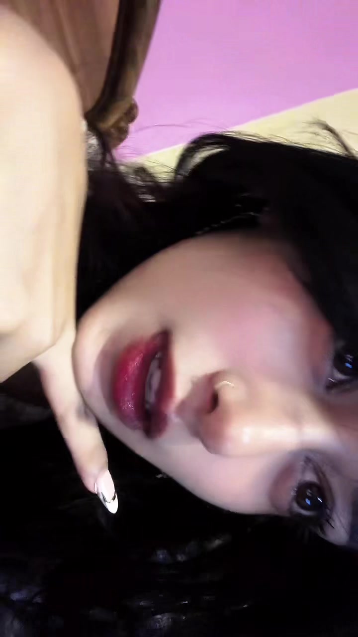 @Ree