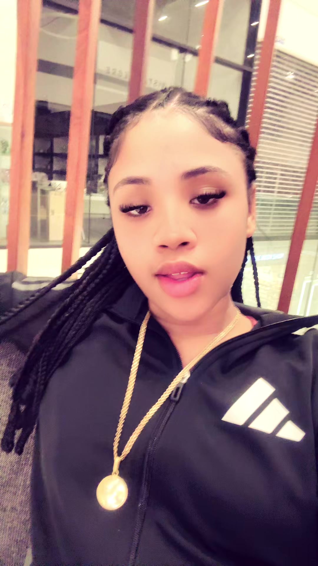 @Skyla😍🥴