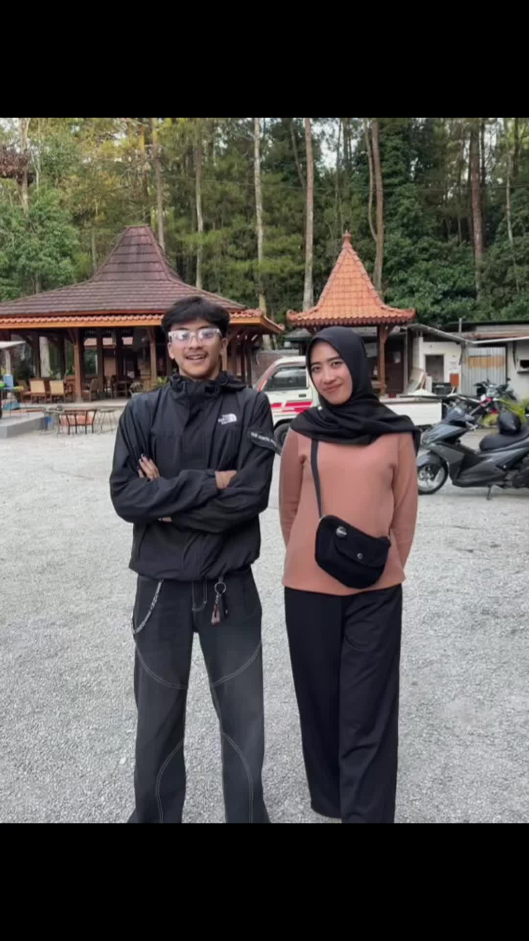 @Anisaa🫧