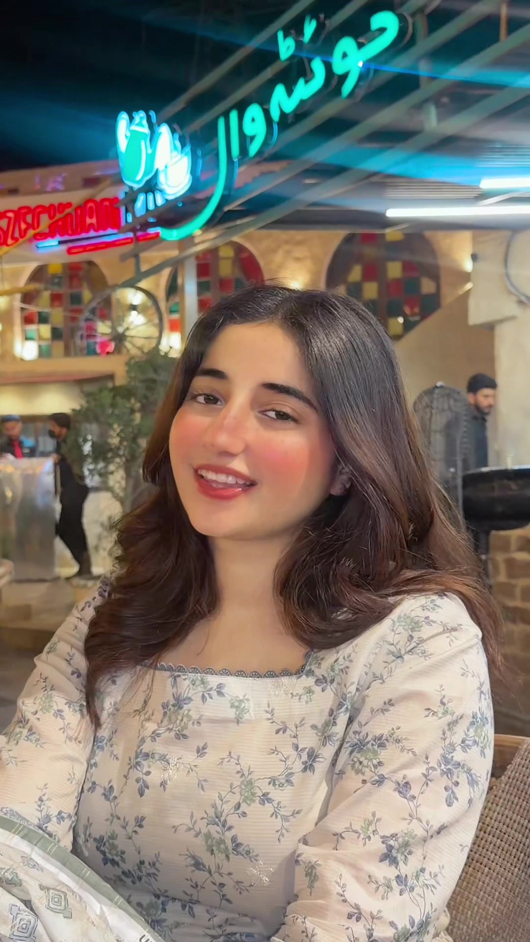 @Ayesha qureshi,