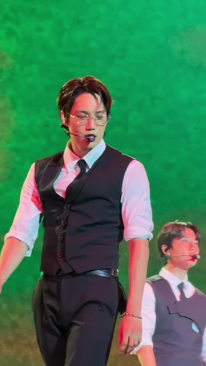 @acervo kim jongin