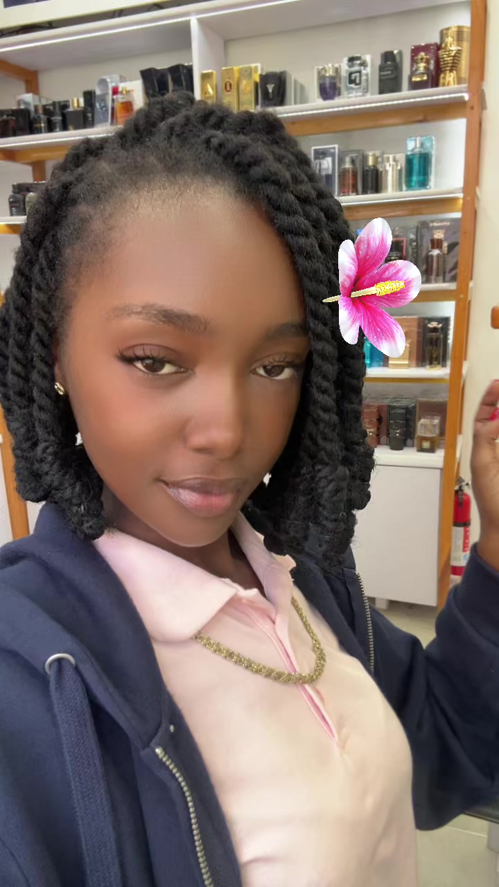 @Ameri🇻🇨