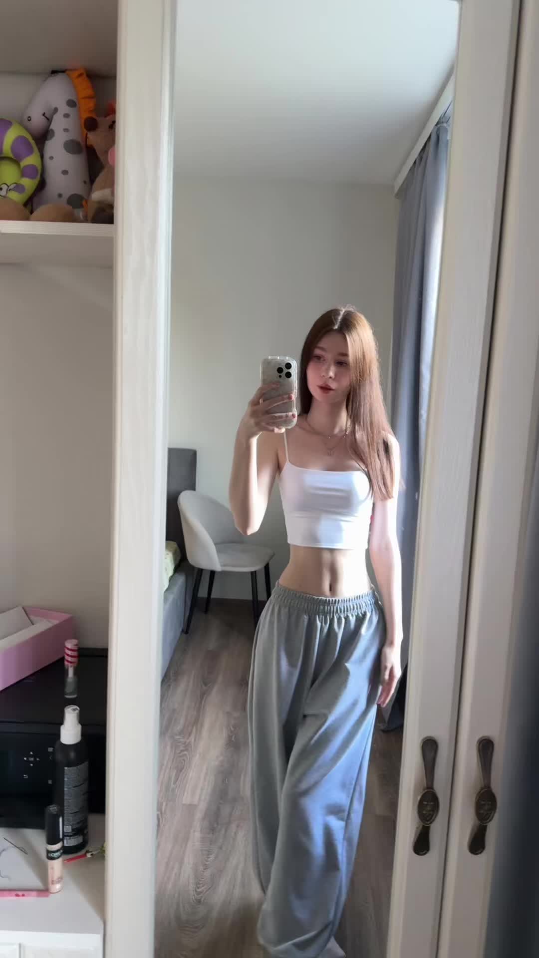 @anfisaaa