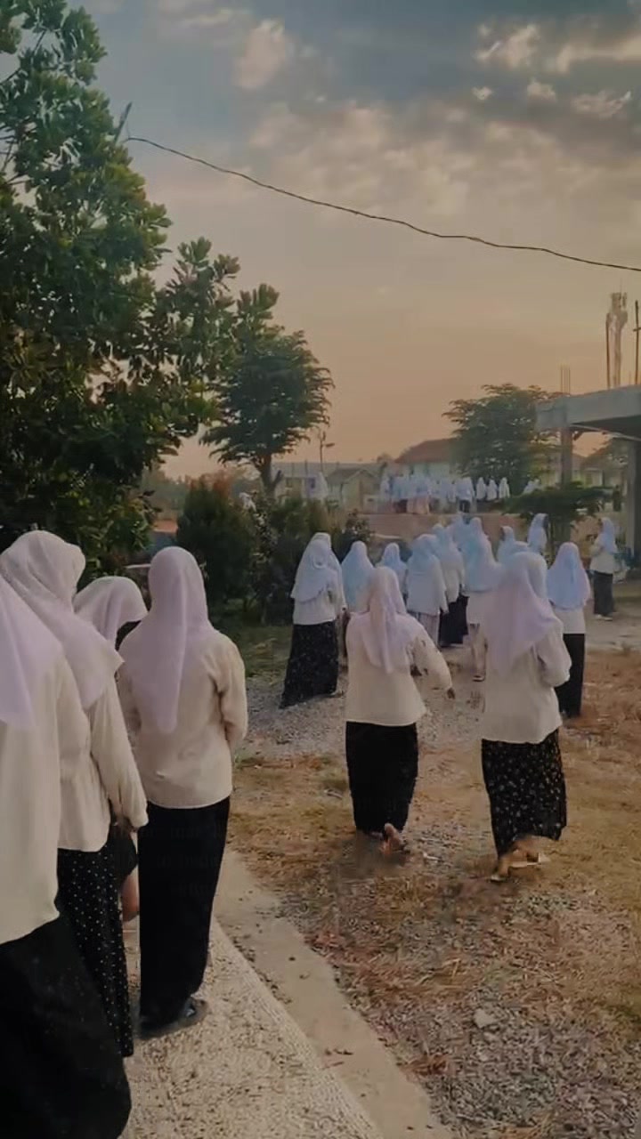 @Pesantren alhidayah Rawamerta