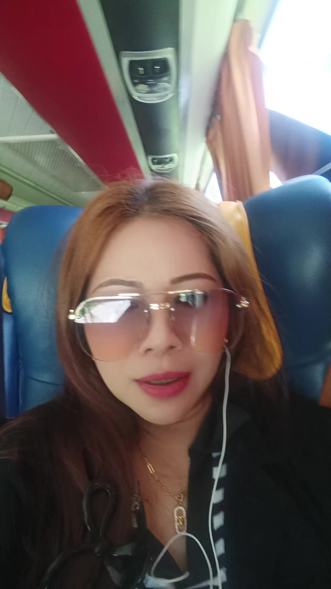 @Sandra Ariola