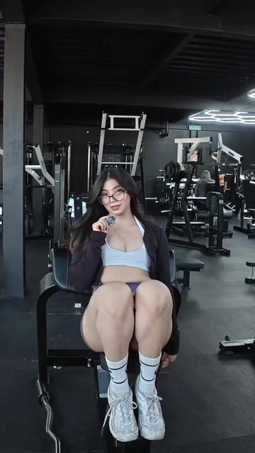 @Moyers_eveliin