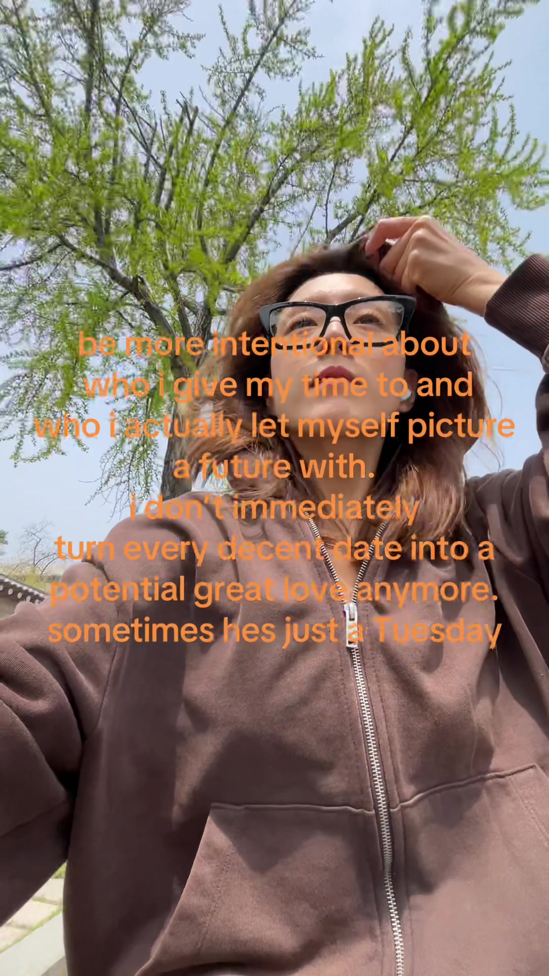@_jenniferha_