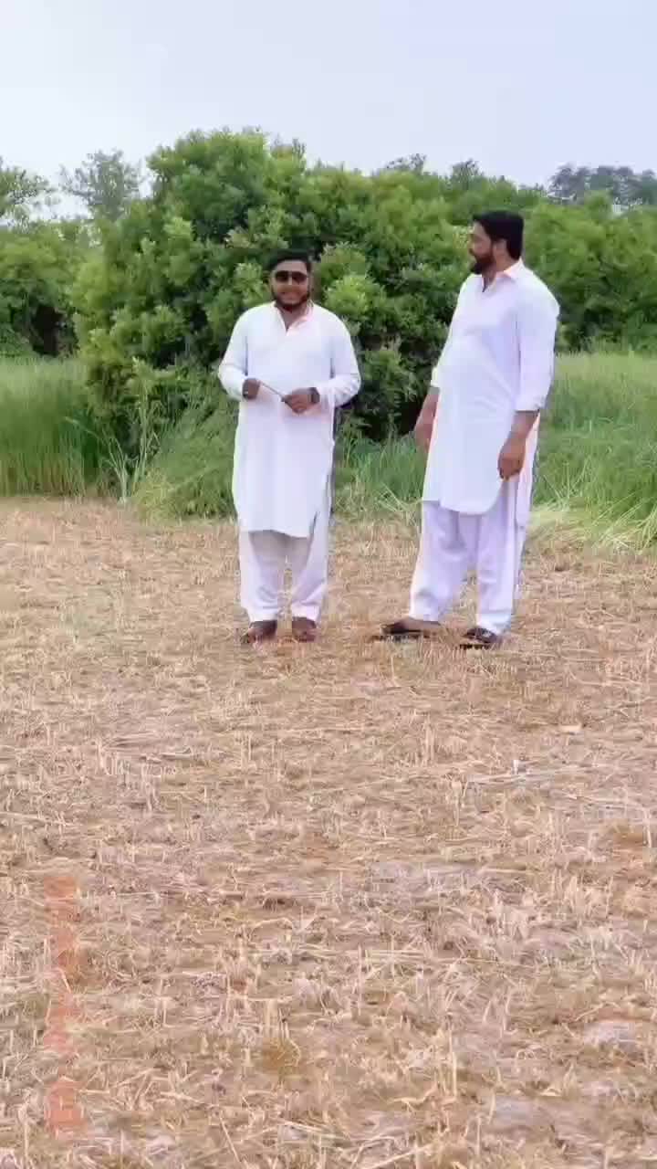 @𝘼𝙠𝙗𝙖𝙧 𝘽𝙝𝙖𝙏𝙏𝙞🦅🔥